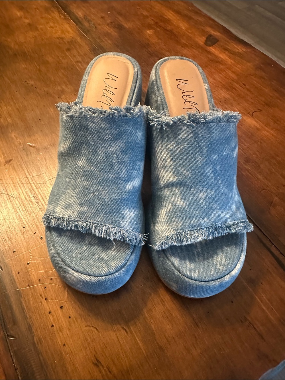 Y2K Light Wash Denim Platform Slide Sandals w/ Frayed Edge